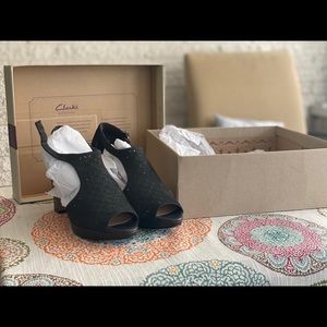 Clarks Artisan Jenness Energy Sandal